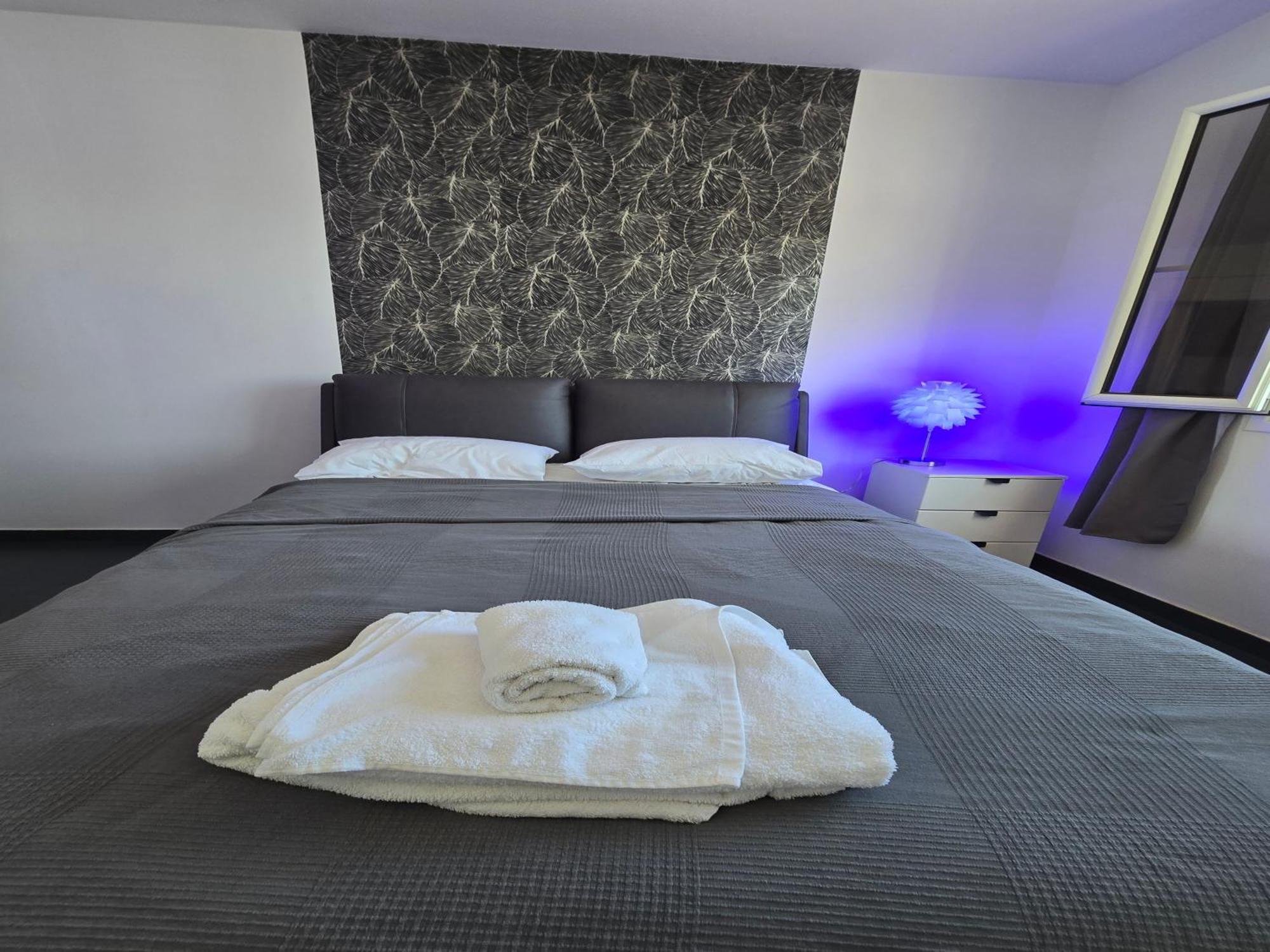 Two Bedroom Deluxe Holiday Apartment Protaras Buitenkant foto