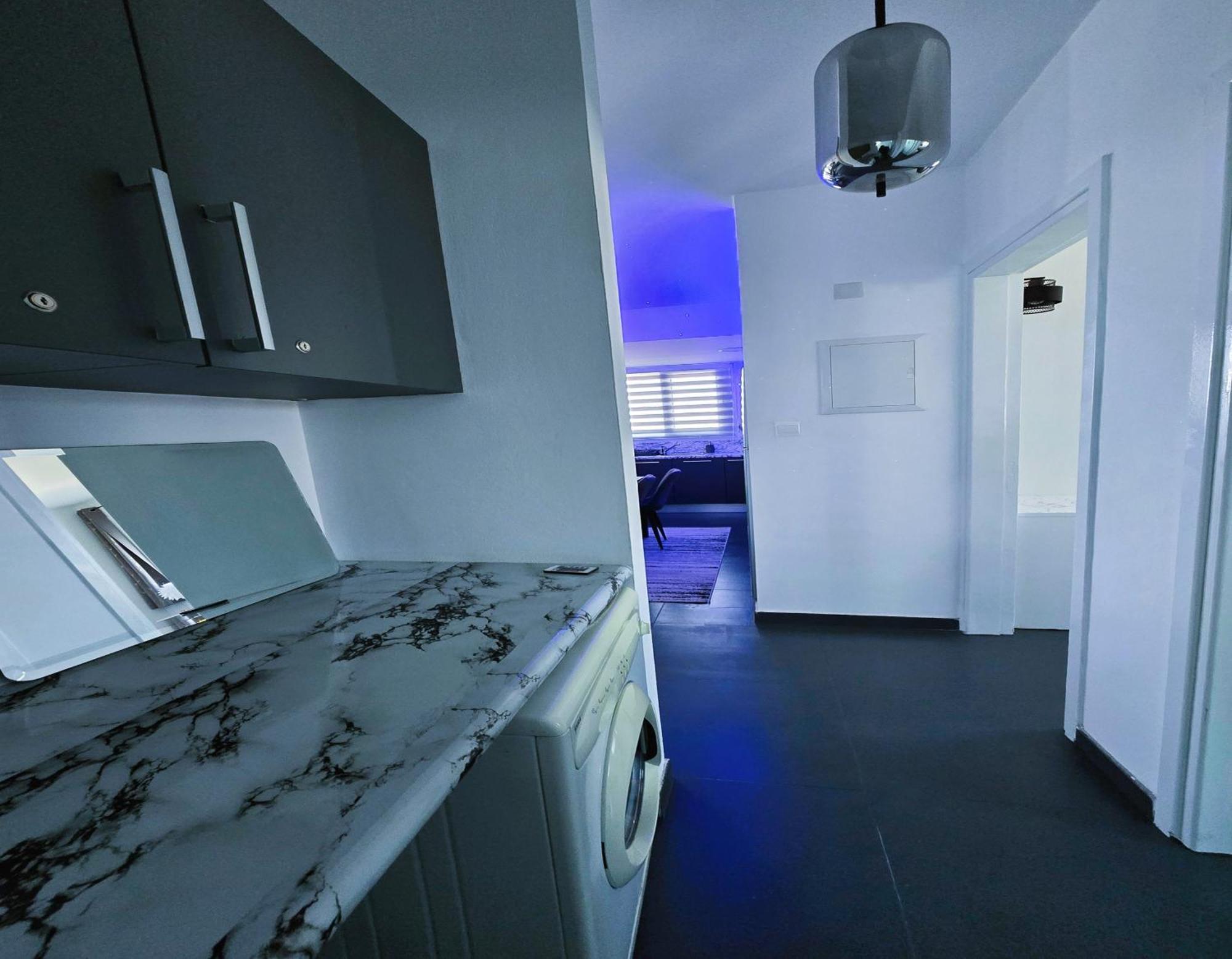 Two Bedroom Deluxe Holiday Apartment Protaras Buitenkant foto